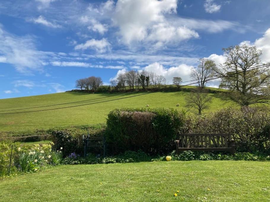 Charming Countryside Cottage Ground Floor Apartment In Combeinteignhead Devon Bishopsteignton 외부 사진